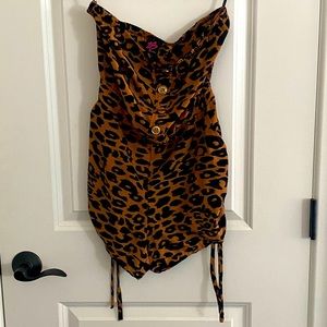 2B Bebe Strapless leopard print romper size xs